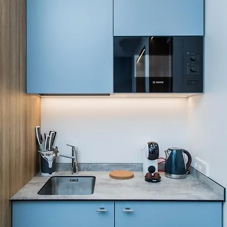 River Apartment *